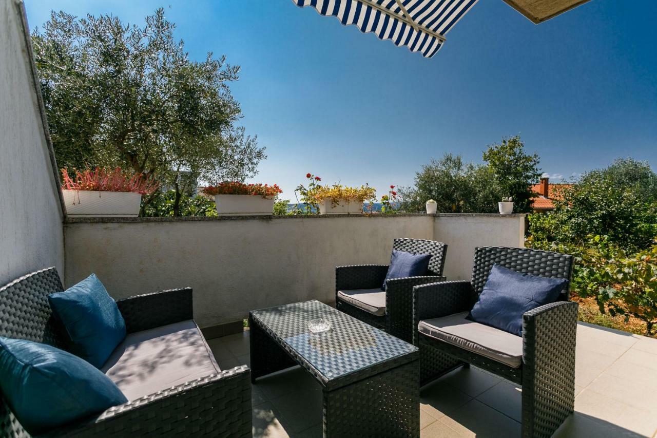 Apartments Mate Balote 54 Krk Town Exterior photo